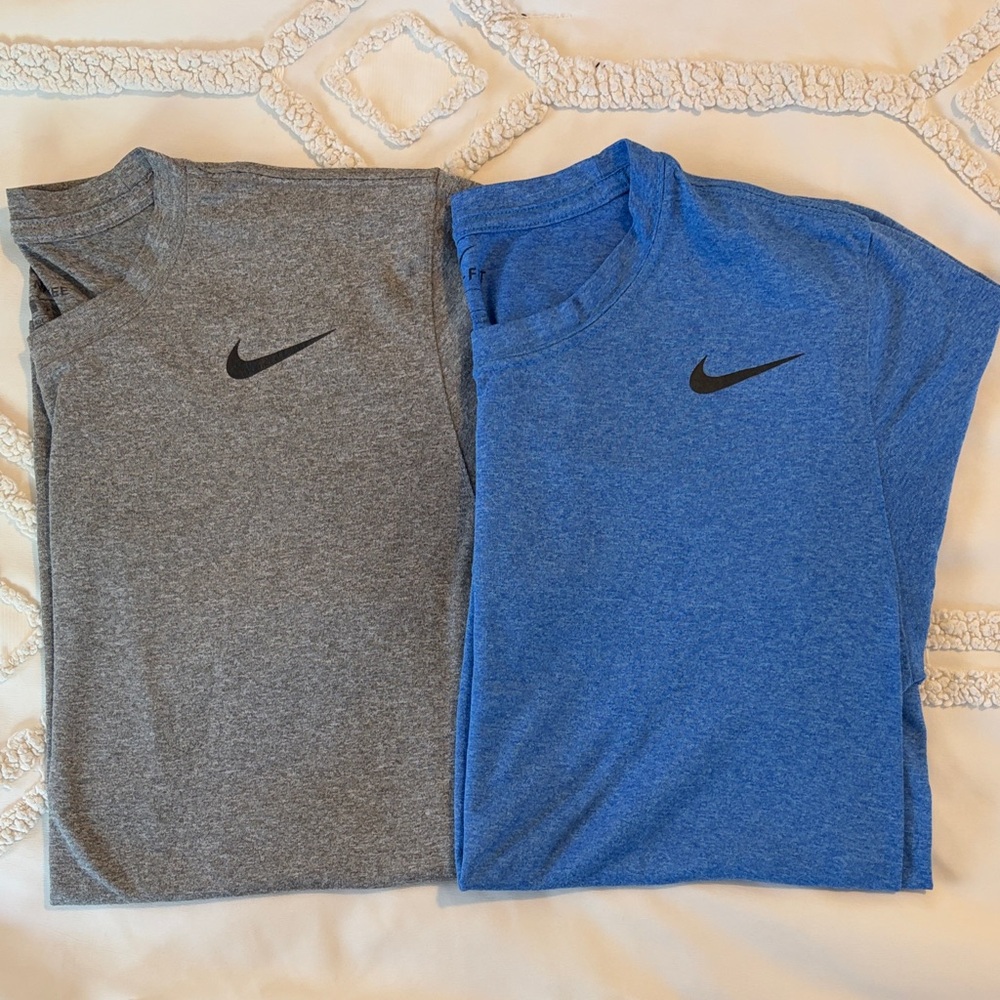 Nike Short Sleeve Dri-FIT Tees - Gray & Blue